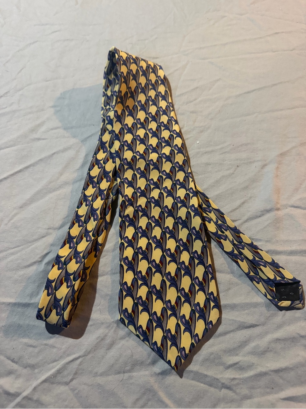 Men's Yellow and Blue Patterned Silk Tie